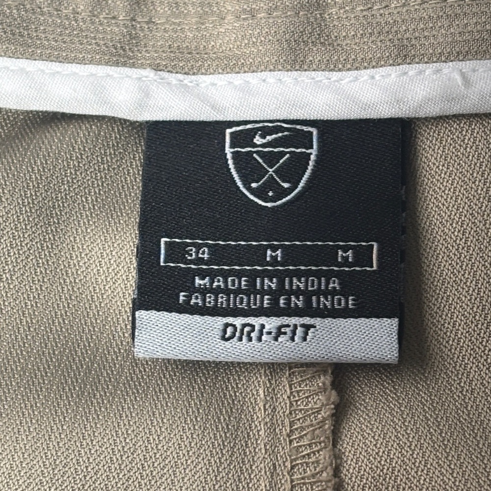 🟡 Nike Golf Shorts Mens 34 Beige Tan Pleated Performance Polyester 🟡 - Picture 10 of 12